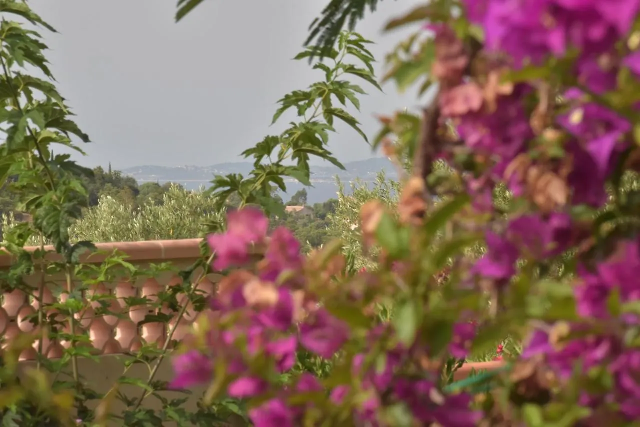 Petit Mas Au Paradis Avec Piscine Pour 6 Personnes La Londe-les-Maures Casa vacanze